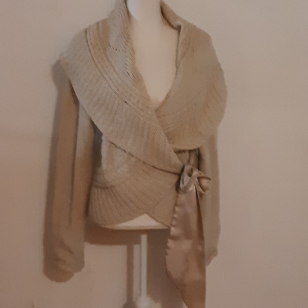 Wrap sweater